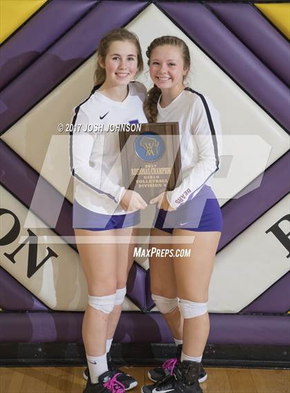 Thumbnail 2 in Clayton vs. Eau Claire Immanuel Lutheran (WIAA D4 Regional Final) photogallery.
