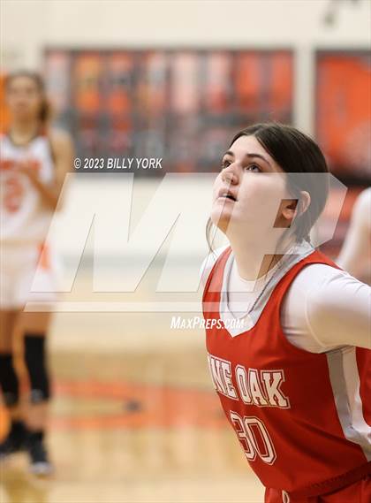 Thumbnail 2 in Grand Saline vs Lone Oak photogallery.