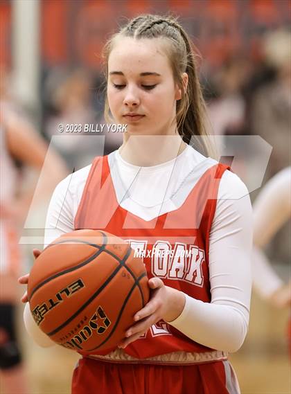 Thumbnail 1 in Grand Saline vs Lone Oak photogallery.