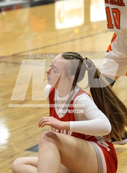 Thumbnail 1 in Grand Saline vs Lone Oak photogallery.