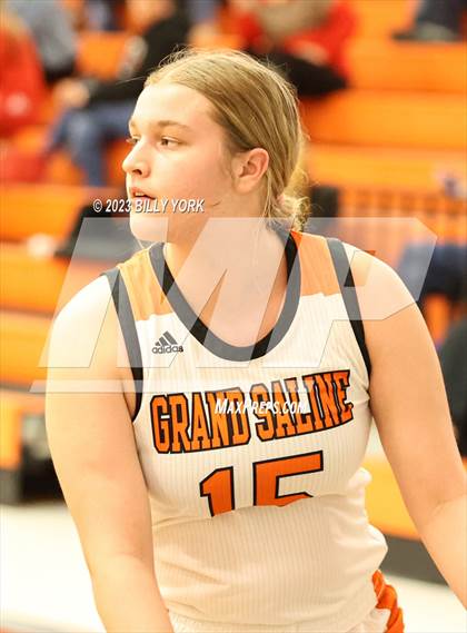 Thumbnail 1 in Grand Saline vs Lone Oak photogallery.