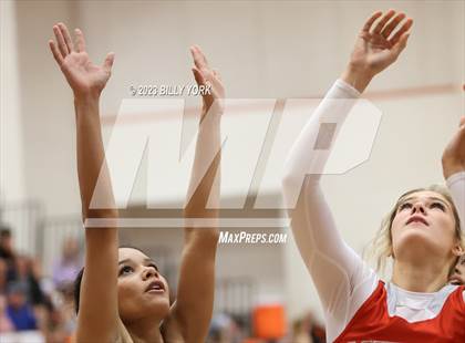 Thumbnail 3 in Grand Saline vs Lone Oak photogallery.