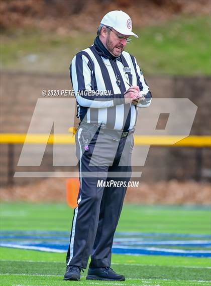 Thumbnail 3 in Whippany Park @ Morris Catholic photogallery.