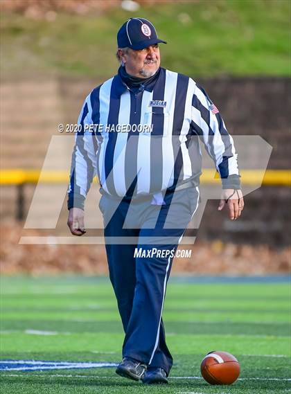 Thumbnail 1 in Whippany Park @ Morris Catholic photogallery.