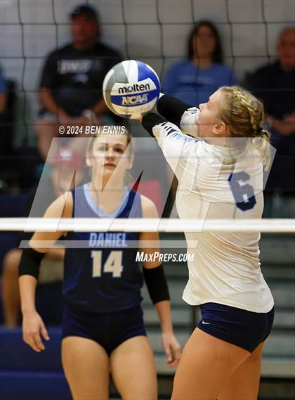 Thumbnail 3 in Daniel vs. Savannah Christian (Lovett Block Party) photogallery.