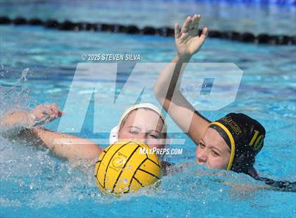 Thumbnail 2 in High Tech SD vs. Mission Bay (CIF SDS Division 2 Quarterfinal) photogallery.