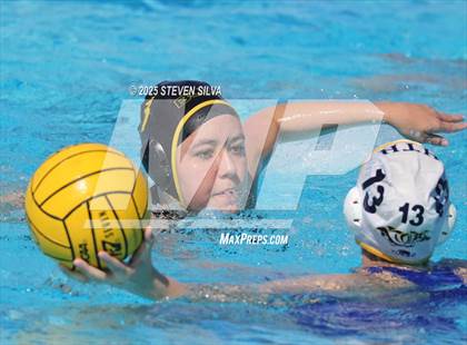 Thumbnail 3 in High Tech SD vs. Mission Bay (CIF SDS Division 2 Quarterfinal) photogallery.