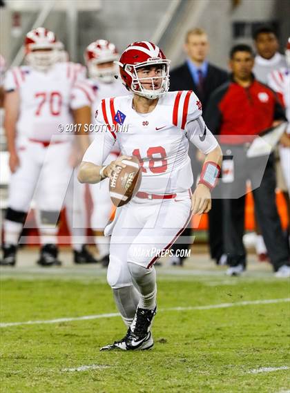 Thumbnail 2 in Mater Dei vs St. Mary's (Levi's Stadium High School Football Series) photogallery.
