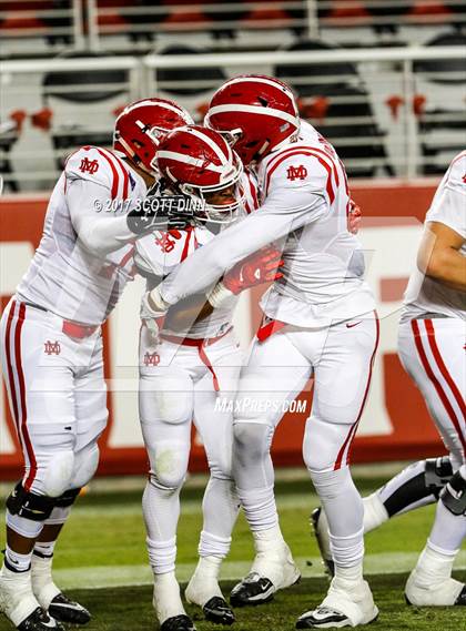 Thumbnail 1 in Mater Dei vs St. Mary's (Levi's Stadium High School Football Series) photogallery.