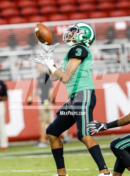 Thumbnail 2 in Mater Dei vs St. Mary's (Levi's Stadium High School Football Series) photogallery.