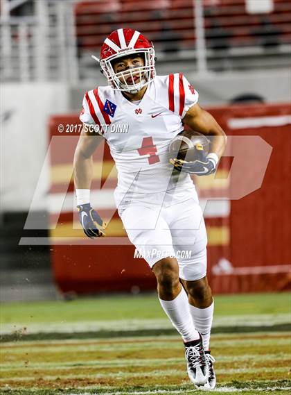 Thumbnail 3 in Mater Dei vs St. Mary's (Levi's Stadium High School Football Series) photogallery.