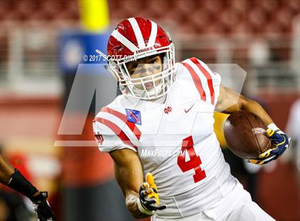 Thumbnail 2 in Mater Dei vs St. Mary's (Levi's Stadium High School Football Series) photogallery.