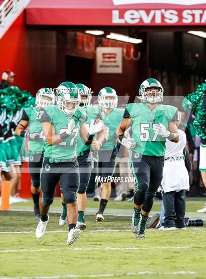 Thumbnail 2 in Mater Dei vs St. Mary's (Levi's Stadium High School Football Series) photogallery.