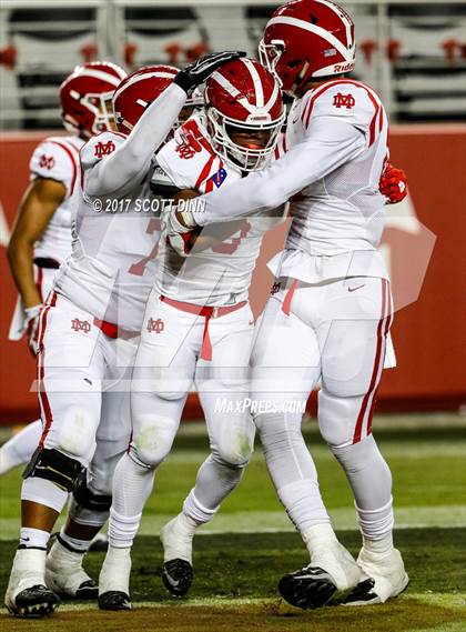 Thumbnail 2 in Mater Dei vs St. Mary's (Levi's Stadium High School Football Series) photogallery.