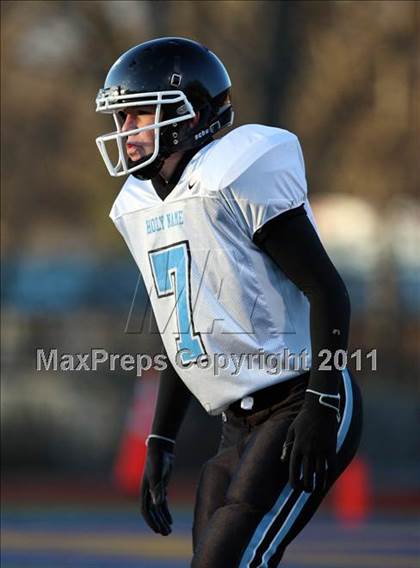 Thumbnail 2 in Holy Name Central Catholic vs. Wachusett Regional photogallery.
