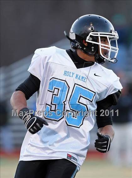 Thumbnail 1 in Holy Name Central Catholic vs. Wachusett Regional photogallery.