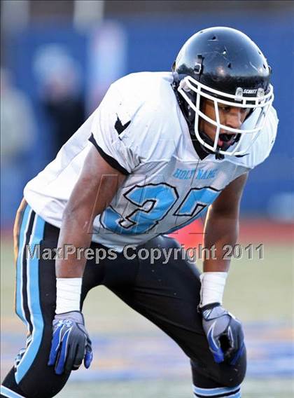 Thumbnail 2 in Holy Name Central Catholic vs. Wachusett Regional photogallery.