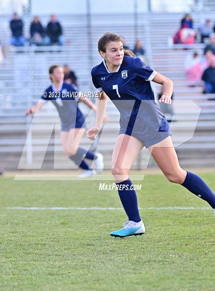 Thumbnail 3 in Cherokee Trail vs Columbine photogallery.
