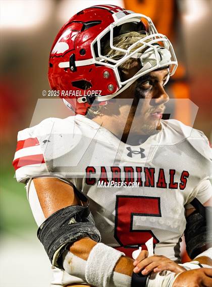 Thumbnail 3 in Navasota vs. Bridge City (UIL 4A D1 Football Area) photogallery.