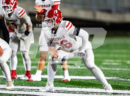 Thumbnail 3 in Navasota vs. Bridge City (UIL Football 4A D1 Area) photogallery.