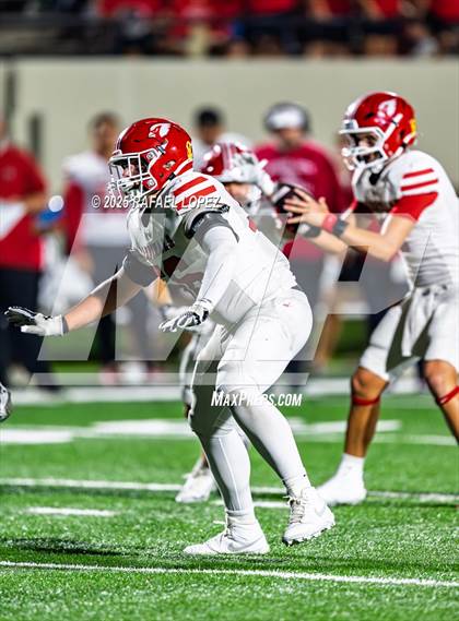 Thumbnail 2 in Navasota vs. Bridge City (UIL Football 4A D1 Area) photogallery.