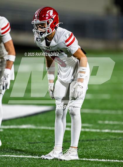 Thumbnail 1 in Navasota vs. Bridge City (UIL 4A D1 Football Area) photogallery.