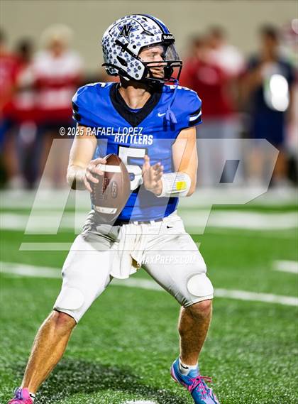 Thumbnail 2 in Navasota vs. Bridge City (UIL 4A D1 Football Area) photogallery.