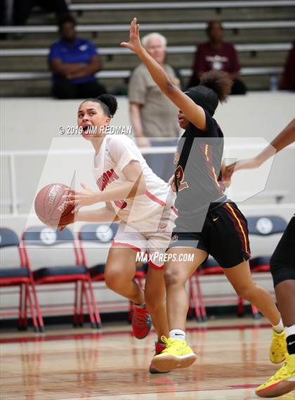 Thumbnail 3 in Judson vs. Summer Creek (McDonald's Texas Invitational) photogallery.