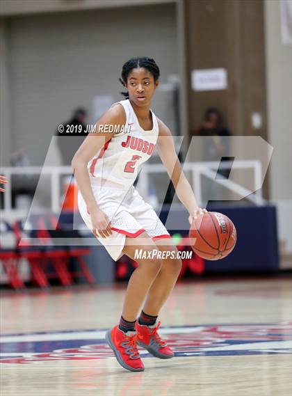 Thumbnail 2 in Judson vs. Summer Creek (McDonald's Texas Invitational) photogallery.