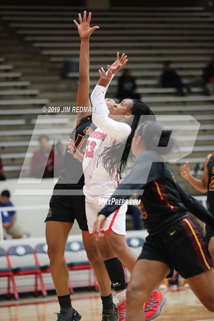 Thumbnail 3 in Judson vs. Summer Creek (McDonald's Texas Invitational) photogallery.