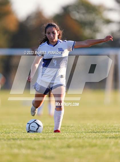 Thumbnail 1 in Bishop Grimes vs Tully photogallery.