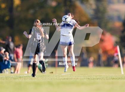 Thumbnail 2 in Bishop Grimes vs Tully photogallery.