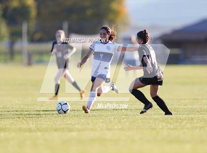 Thumbnail 3 in Bishop Grimes vs Tully photogallery.