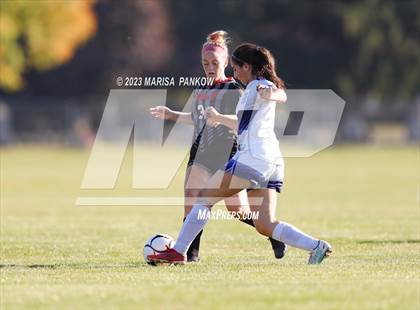 Thumbnail 2 in Bishop Grimes vs Tully photogallery.