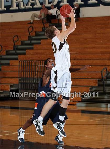 Thumbnail 3 in Chatsworth @ St. Francis (Falcon Classic) photogallery.