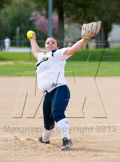 Thumbnail 2 in Simi Valley vs  Arroyo Grande (Simi Valley Tournament) photogallery.