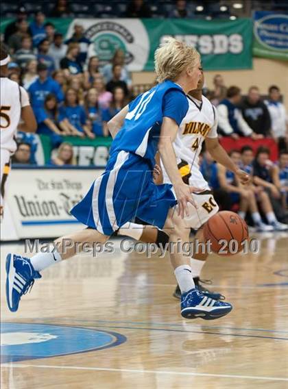 Thumbnail 2 in El Camino vs Rancho Bernardo (CIF SDS D1 Final) photogallery.