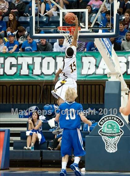 Thumbnail 1 in El Camino vs Rancho Bernardo (CIF SDS D1 Final) photogallery.