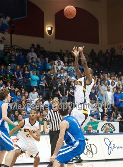 Thumbnail 1 in El Camino vs Rancho Bernardo (CIF SDS D1 Final) photogallery.