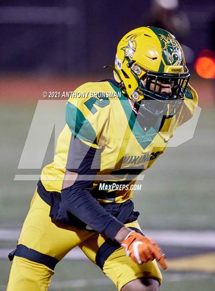 Thumbnail 1 in Aquinas @ Vanden (CIF State D3-AA Final) photogallery.
