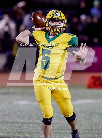 Thumbnail 3 in Aquinas @ Vanden (CIF State D3-AA Final) photogallery.