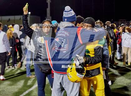 Thumbnail 2 in Aquinas @ Vanden (CIF State D3-AA Final) photogallery.