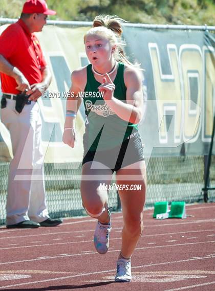 Thumbnail 1 in FVL Championship Trials May 1st (100, 200, 300 LH, 400) photogallery.