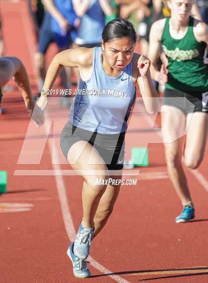 Thumbnail 1 in FVL Championship Trials May 1st (100, 200, 300 LH, 400) photogallery.