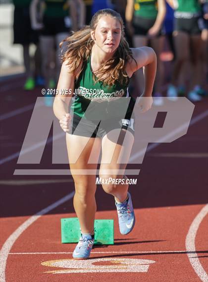 Thumbnail 3 in FVL Championship Trials May 1st (100, 200, 300 LH, 400) photogallery.