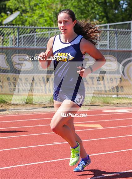 Thumbnail 3 in FVL Championship Trials May 1st (100, 200, 300 LH, 400) photogallery.