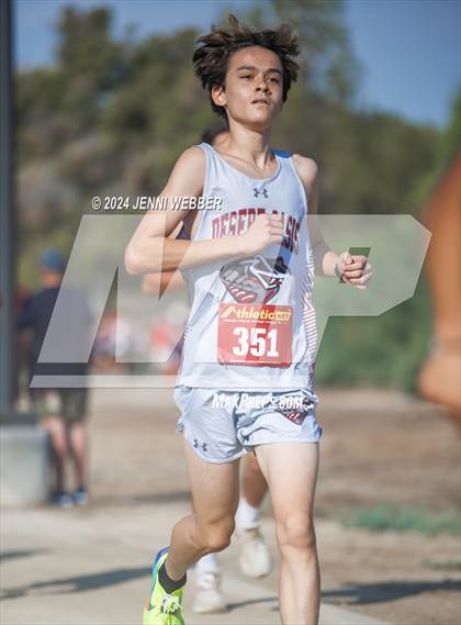 Thumbnail 3 in Larry Burgess Las Vegas Invitational (Boys) photogallery.