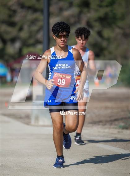 Thumbnail 2 in Larry Burgess Las Vegas Invitational (Boys) photogallery.