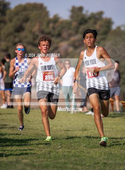 Thumbnail 1 in Larry Burgess Las Vegas Invitational (Boys) photogallery.