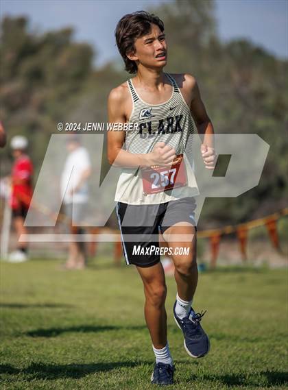 Thumbnail 2 in Larry Burgess Las Vegas Invitational (Boys) photogallery.